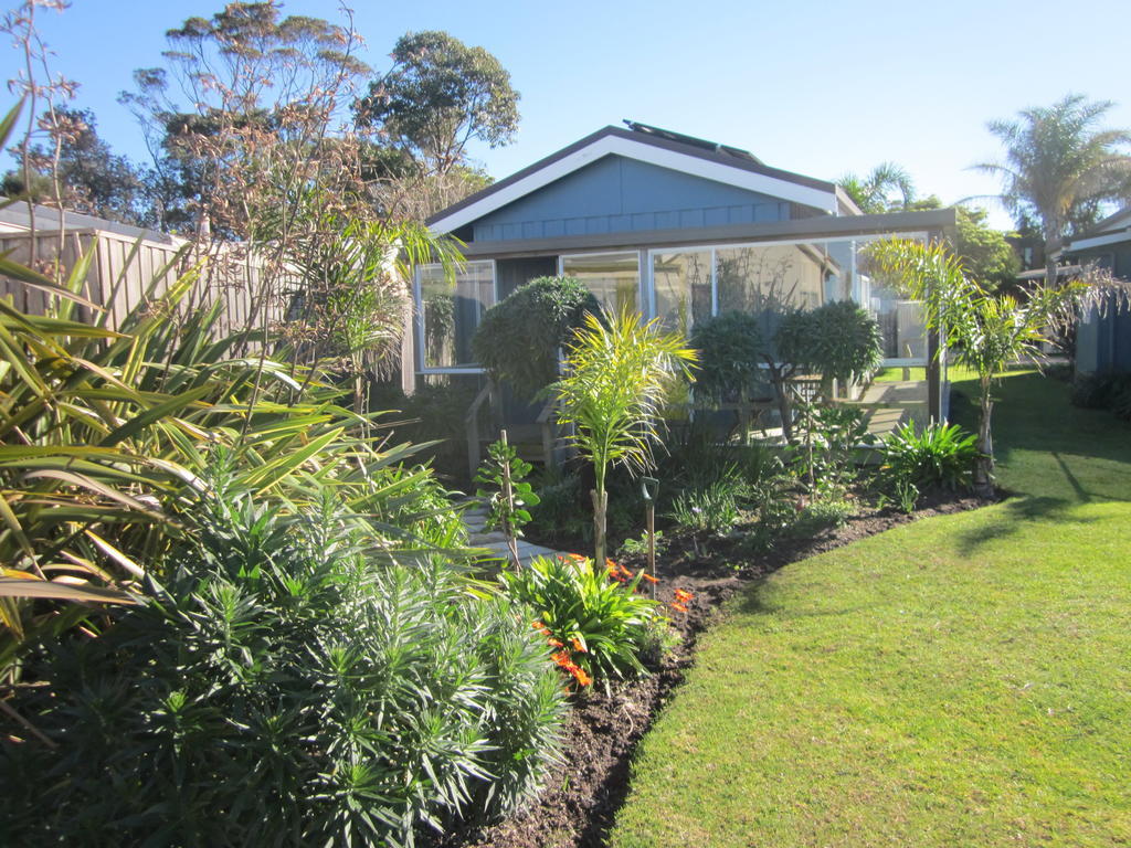 Lakes Entrance Waterfront Cottages With King Beds Exterior foto