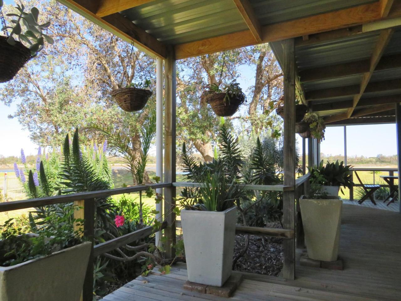 Lakes Entrance Waterfront Cottages With King Beds Exterior foto